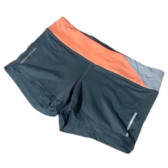 Nike Dri-Fit Women's Workout Training Shorts Gray Orange Sz Medium - Picture 1 of 5